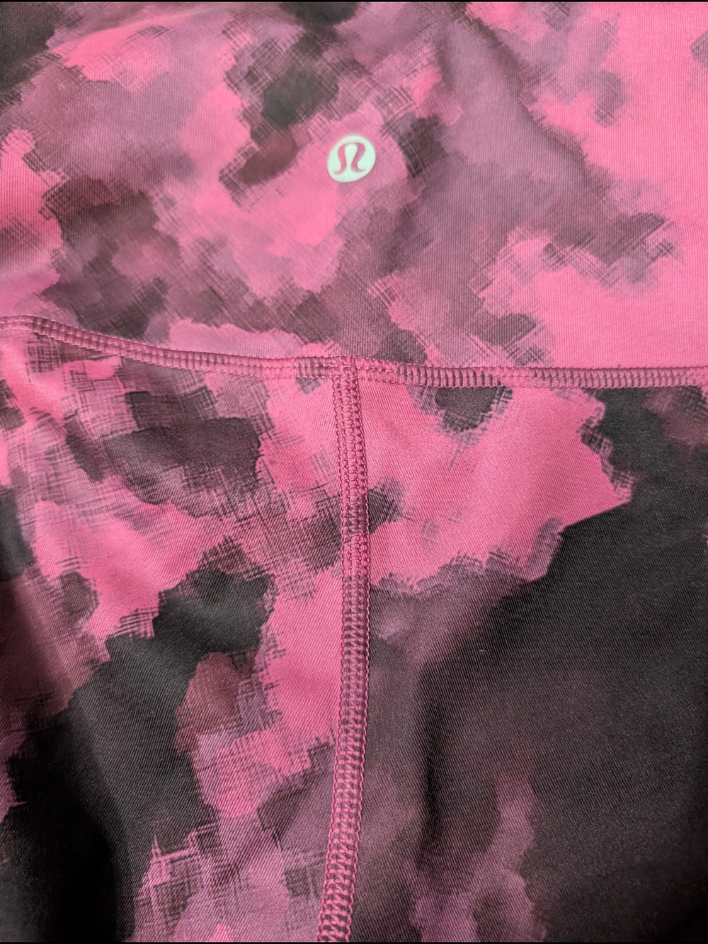 Lululemon Black & Plum Printed High-Rise Leggings Size 4 - Picture 4 of 5